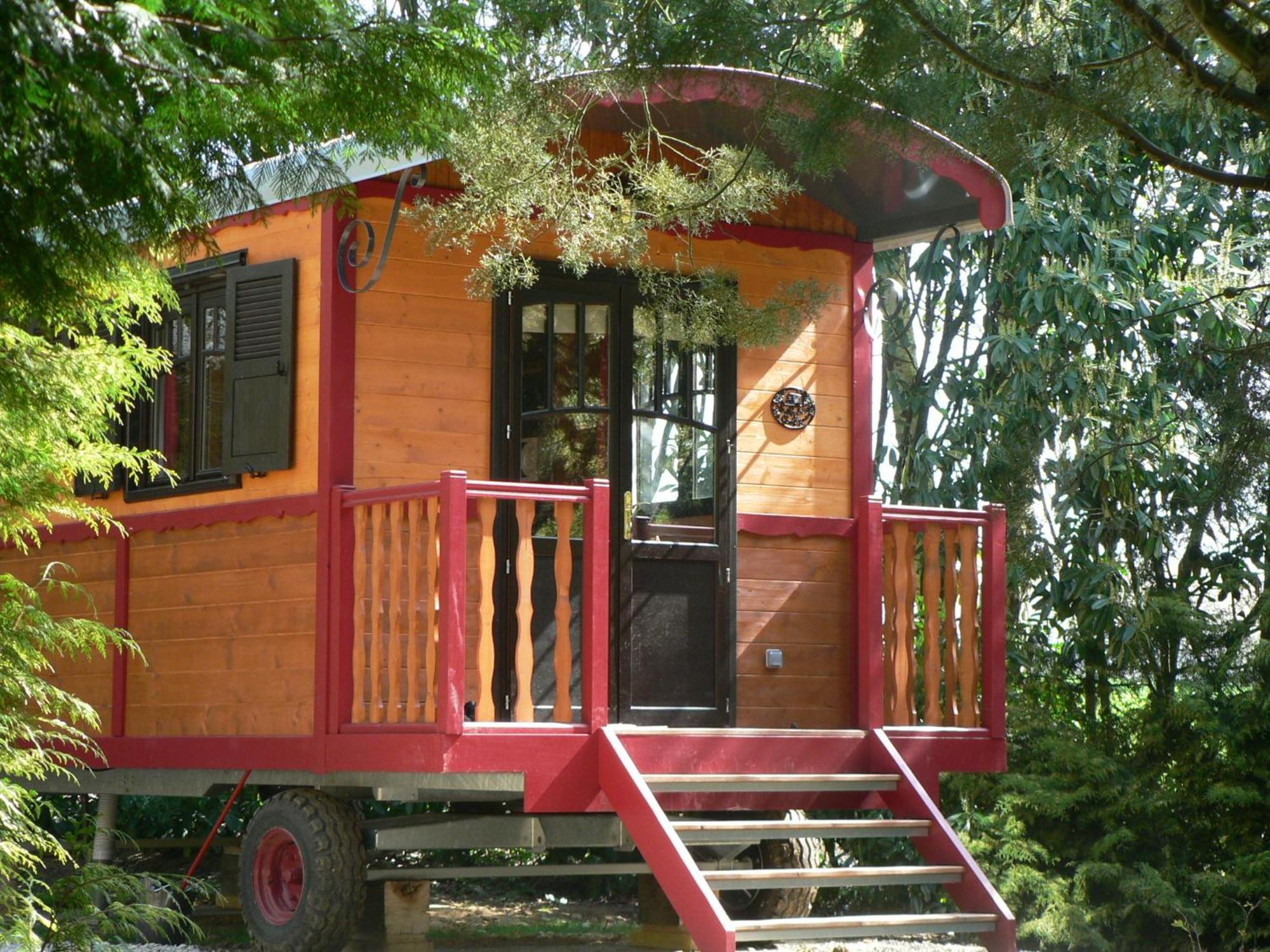 Etangs Du Moulin Hotel Suzy Exterior photo
