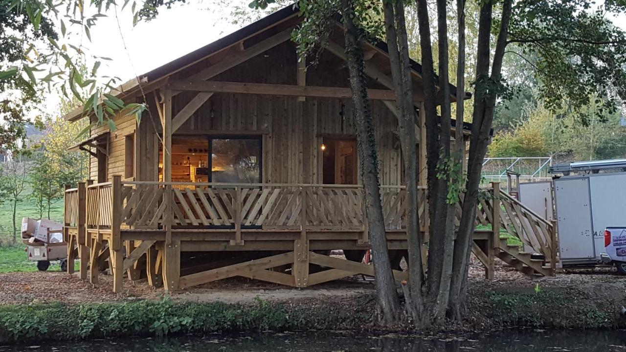 Etangs Du Moulin Hotel Suzy Exterior photo